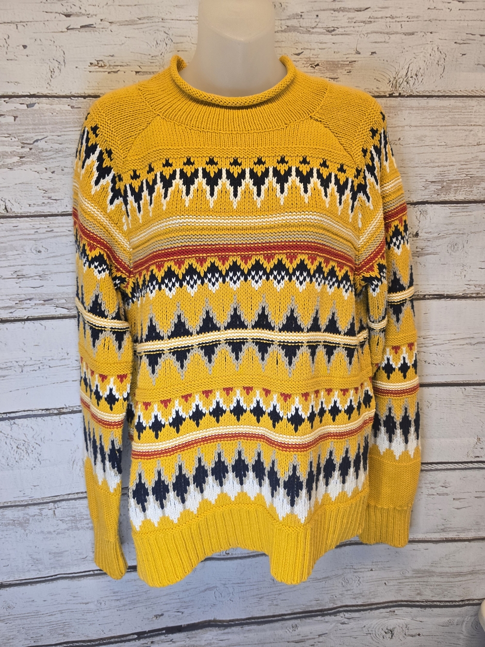 LL Bean Signature Yellow Fair Isle Crewneck Sweater Size Medium